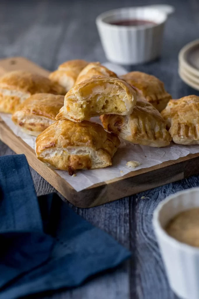 Mini Cheese Rolls